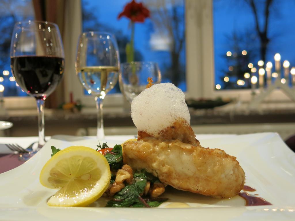 Hotel Hafen Hitzacker - Elbe Zewnętrze zdjęcie